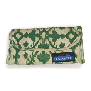 KAVU Trifold Wallet Turquoise-Green And White Ikat Pattern